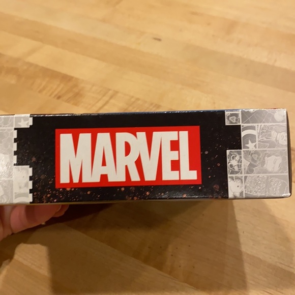 BNIB Lego Marvel “Wolverine Mech Armor” #76202 - Picture 4 of 4